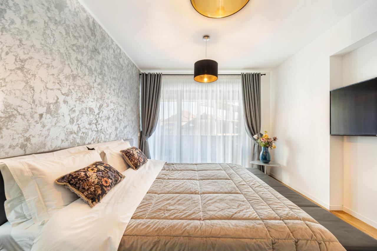 The Wolf Residence Brasov Exterior photo